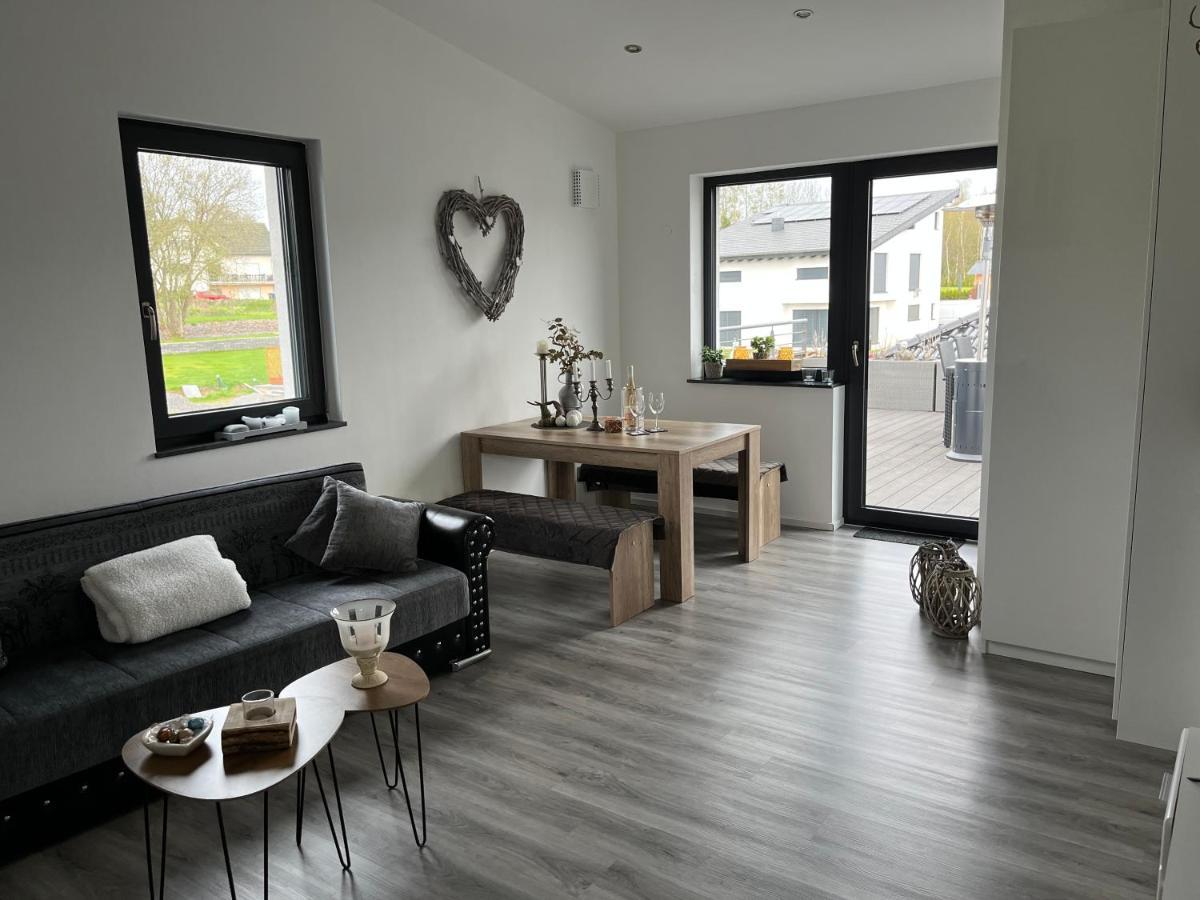 #Neu L Seeblick L Netflix L Boxspring L Nespresso L E-Tuer L Terrasse L 82M2 Ulmen Екстер'єр фото